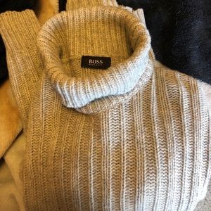 hugo boss turtle neck jumper mens